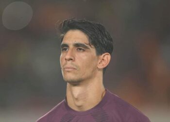 الركراكي يستدعي حارسا جديدا من البطولة مكان بونو