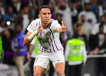 كريسبو:” رحيمي يستطيع اللعب في أي مركز حتى حراسة المرمى”