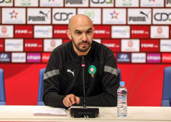 وليد الركراكي يكشف سبب غياب زياش ودياز