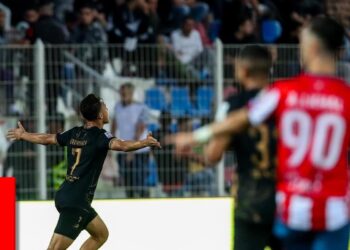 المغرب التطواني ينهزم بميدانه أمام حسنية أكادير