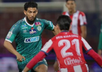 التعادل السلبي يحسم مباراة الرجاء الرياضي أمام المغرب التطواني