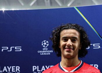 أيوب بوعدي يتألق في دوري الأبطال ويجذب اهتمام الأندية الكبرى