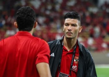 الأهلي يستعد لملاقاة أبيدجان بدون أشرف داري