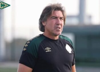 الرجاء الرياضي يفسخ عقد مدربه سابينتو ويعين عبد الحفيظ عبد الصادق مؤقتًا