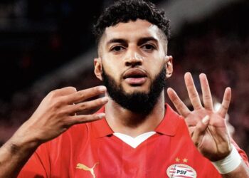 إسماعيل الصيباري يتألق في فوز آيندهوفن الكبير على أوتريخت