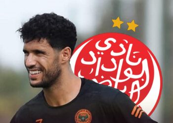 الوداد الرياضي يتفق مع نهضة بركان على ضم الحارس منير المحمدي خلال كأس العالم للأندية