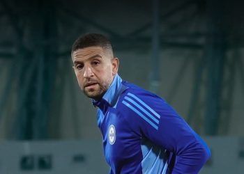 عادل تاعرابت يطلب إنهاء عقده مع النصر الإماراتي