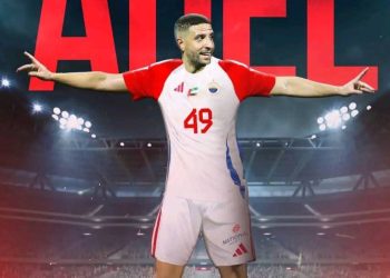 الشارقة الإماراتي يعلن رسميًا التعاقد مع النجم المغربي عادل تاعرابت