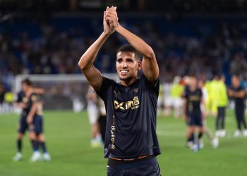 الريان القطري يُفاوض عبد الكبير عبقار لتعزيز صفوفه في الانتقالات الشتوية