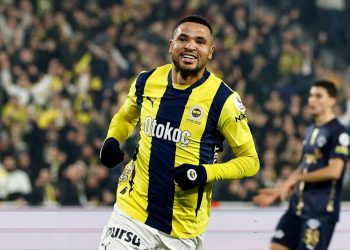 ثنائية النصيري تقود فنربخشة للفوز على قاسم باشا