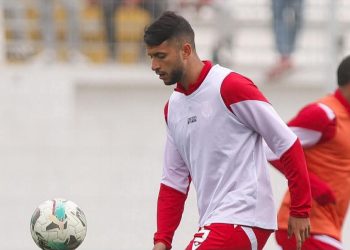النادي المكناسي يفرض التعادل على الوداد ويوقف سلسلة انتصاراته
