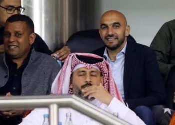 الركراكي يعاين زياش وسايس في الدوري القطري قبل معسكر المنتخب