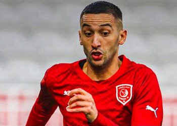 زياش يعود للتألق ويقود الدحيل للصدارة