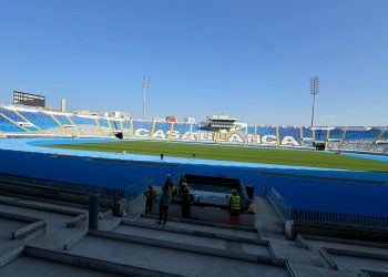الناصيري: “يجب تفويت دونور لناديي الرجاء والوداد عبر عقد استغلال طويل الأمد أو من خلال بيعه لهما”