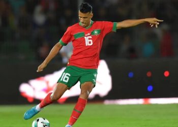 الركراكي يوضح سبب استدعاء حركاس: أداؤه مع المنتخب وناديه كان مميزًا