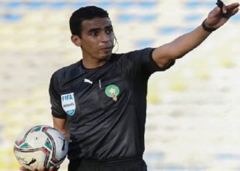 جلال جيد يقود ديربي البيضاء وياسين بوسليم في غرفة “الفار”