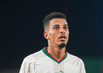 عز الدين أوناحي يواصل التألق ويسجل ثنائية رائعة مع باناثيناكوس
