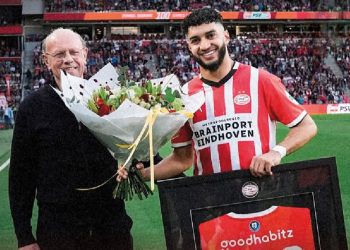 صيباري ينافس على جائزة الأفضل في الدوري الهولندي بعد موسم استثنائي مع آيندهوفن