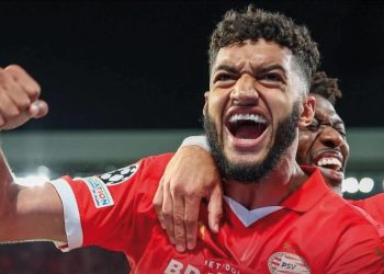 صيباري يتألق بثنائية رائعة في فوز إيندهوفن على هيراكليس