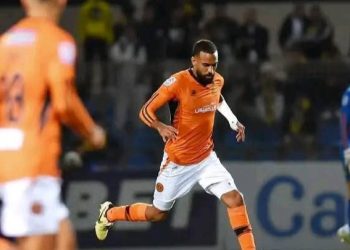 جلبنا الكأس للمغرب ونهديها لجلالة الملك” — عادل تاحيف بعد تتويج نهضة بركان بالكونفدرالية
