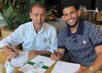 رسميًا.. الرجاء يجدد عقد صابر بوغرين لموسمين