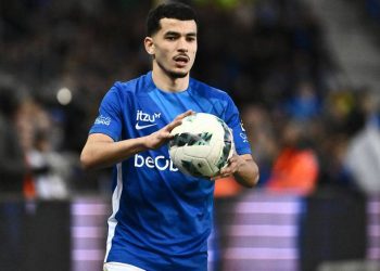 حسب حانيف بن بركان: فولفسبورغ يوقف مفاوضاته مع جينك بشأن زكريا الوحدي بسبب المطالب المالية المرتفعة