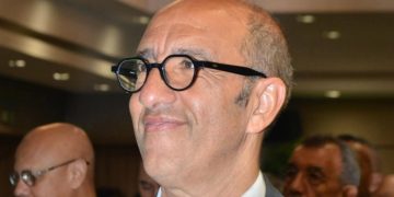 الزيات يُنتخب رئيسًا جديدًا للرجاء بعد فوزه بـ91 صوتًا مقابل 43 لبيراوين