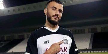 رومان سايس يعود لتداريب السد بعد تعافيه من الإصابة