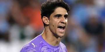 ياسين بونو.. أفضل حارس في مونديال الأندية 2025 بتقييم عالمي
