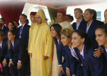 الملك محمد السادس يستقبل المنتخب الوطني للسيدات بالمضيق عقب وصافتهن في كأس أمم إفريقيا