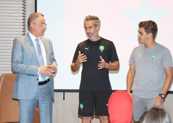 لقجع يحفز “لبؤات الأطلس” قبل مواجهتهن لزامبيا في افتتاح كأس أفريقيا للسيدات