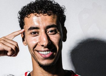 رسميًا: أنس صلاح الدين يوقع لإيندهوفن الهولندي