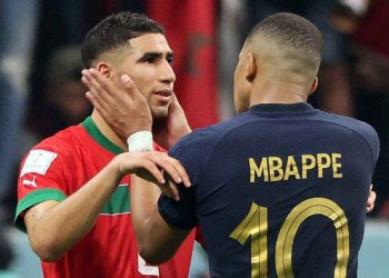 مبابي: ديمبيلي يستحق الكرة الذهبية.. وأتمنى تصنيف مميز لحكيمي