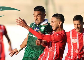 الرجاء يبدأ موسمه بفوز ثمين خارج الديار على الفتح (2-0)