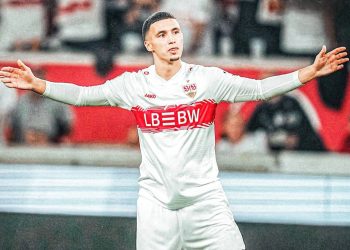 الخنوس يسجل أول أهدافه ويقود شتوتغارت للفوز في الدوري الألماني