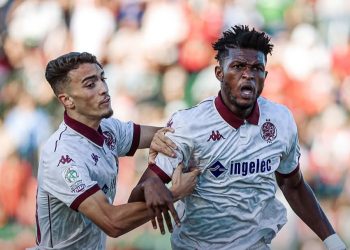 الوداد يقسو على النادي المكناسي 3-1 ويتصدر ترتيب البطولة الاحترافية