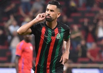 الجيش الملكي يحسم التأهل إلى دور المجموعات بثلاثية في شباك حوريا كوناكري