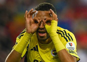 النصيري يتألق ويقود فريقه للفوز على غازي عنتاب بثنائية