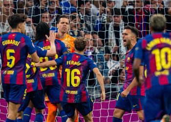 برشلونة يتلقى عرضًا لمباراة ودية بالمغرب… وفليك يقرر الكلمة الأخيرة
