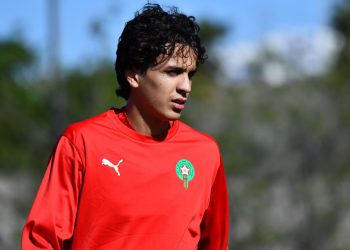 ضربة موجعة لأشبال الأطلس.. معمر يغيب عن موقعة فرنسا في نصف النهائي