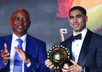 “اليوم جاء الاعتراف بمجهوداتي”… حكيمي يكتب التاريخ ويتوّج أفضل لاعب في أفريقيا 2025