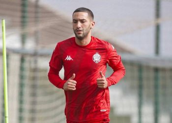 حكيم زياش يدعو الجماهير المغربية لدعم المنتخب في كأس أمم إفريقيا