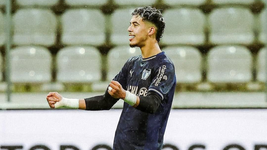 زابيري يتألق بثنائية جديدة ويواصل هز الشباك