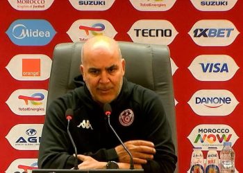 سامي الطرابلسي يُشيد بالبنية التحتية في المغرب وأرضية الملاعب رغم الأمطار
