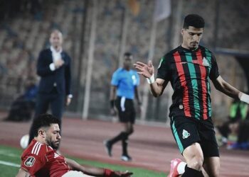 الجيش الملكي ينتزع بطاقة العبور من القاهرة بعد تعادل مثير أمام الأهلي