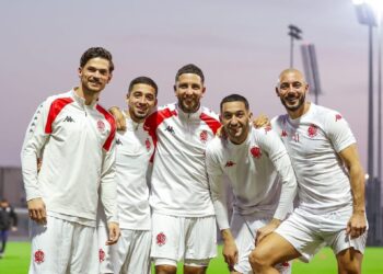 زياش وأمرابط يغادران بعثة الوداد نحو هولندا بعد الفوز على نيروبي