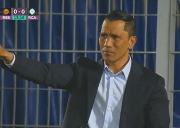 فادلو: قدمنا شوطاً أول مثالياً أمام الحسنية لكن مردودنا تراجع بعد الاستراحة