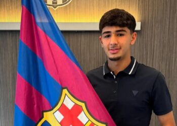 برشلونة يجدد عقد موهبته الصاعدة أحمد أبركان