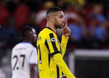 ثنائية يوسف النصيري لا تنقذ الاتحاد من سقوط مثير أمام نيوم