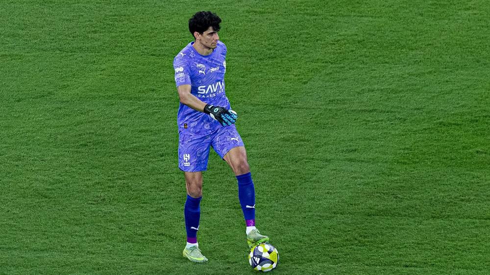بونو يواصل التألق.. ويتوج بكأس خادم الحرمين مع الهلال